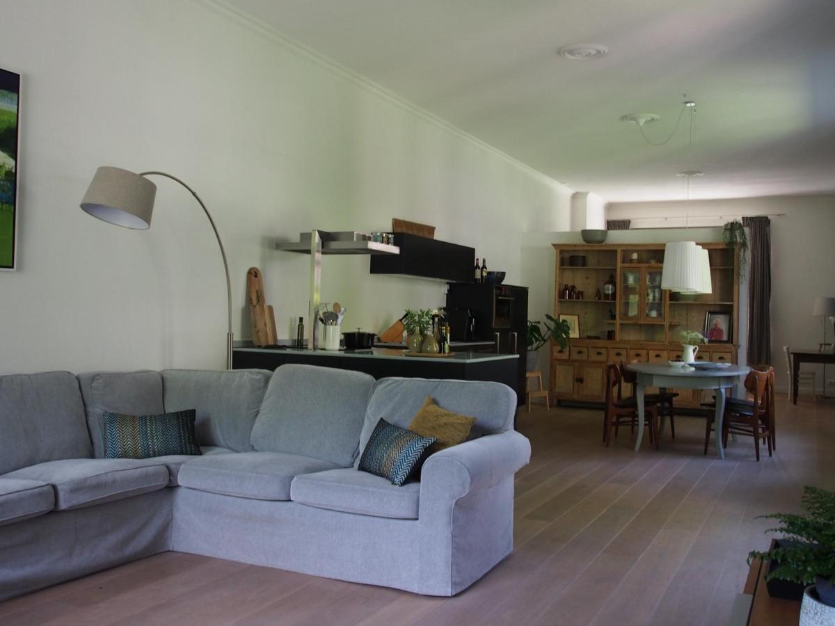 Ferienwohnung De Oude Dokterspraktijk Zuidhorn Exterior foto