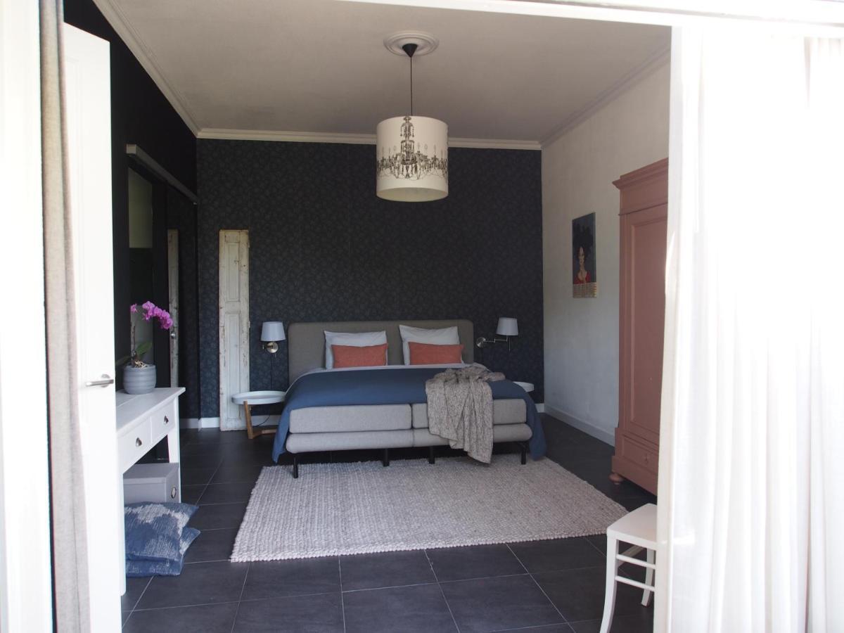 Ferienwohnung De Oude Dokterspraktijk Zuidhorn Exterior foto