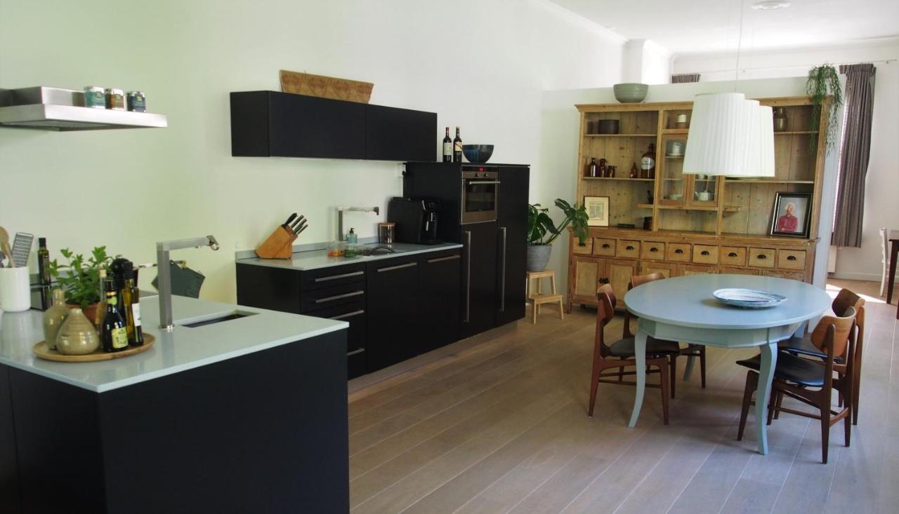 Ferienwohnung De Oude Dokterspraktijk Zuidhorn Exterior foto